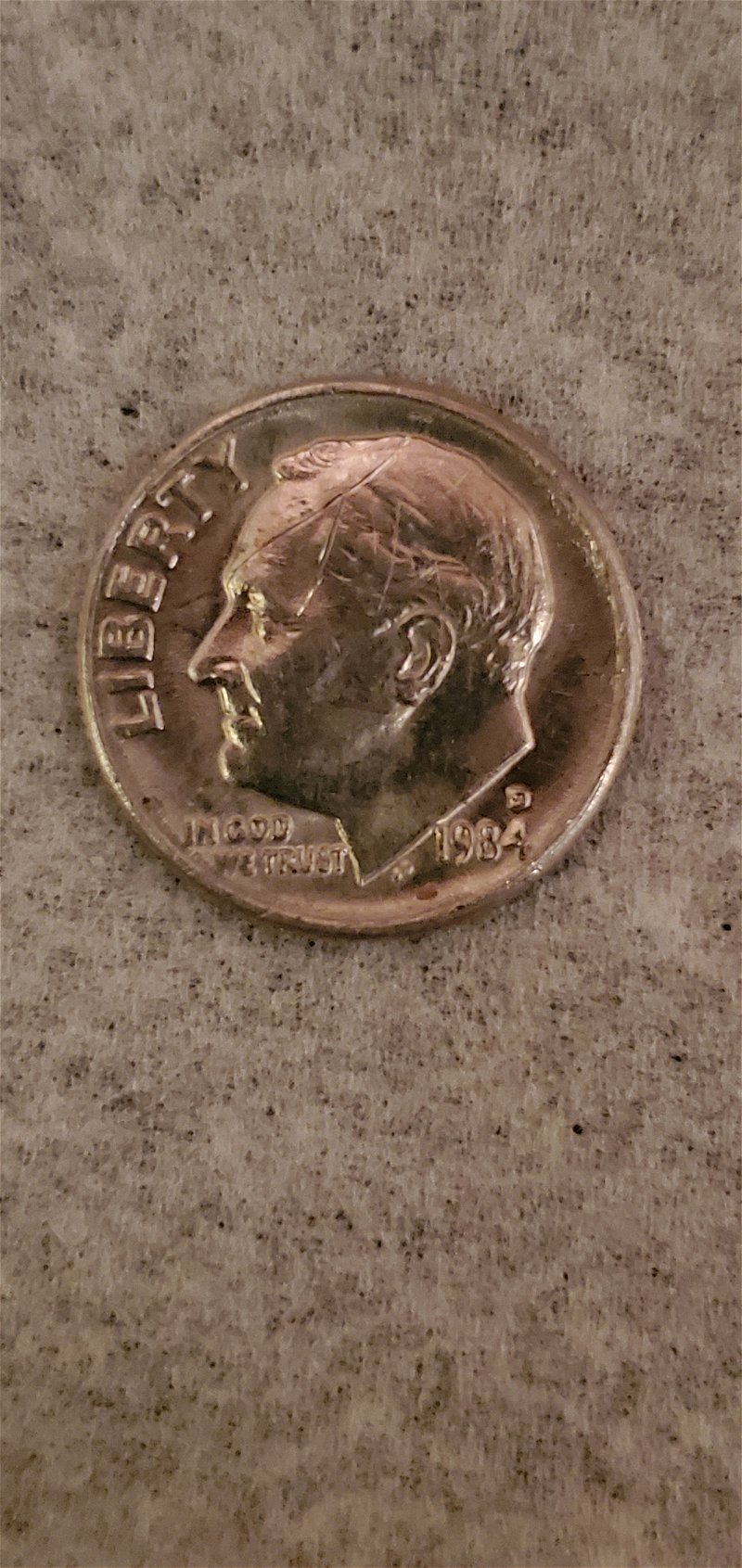 New-Pics/1984-?-Dime-Not-Sure-Of-Mintmark/I-Guess-PMD?