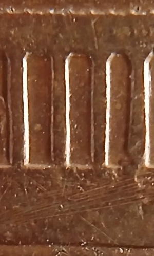 1972-Lincoln-Memorial-Cent-Looks-Like-The-Memorial-Steps-Misplaced