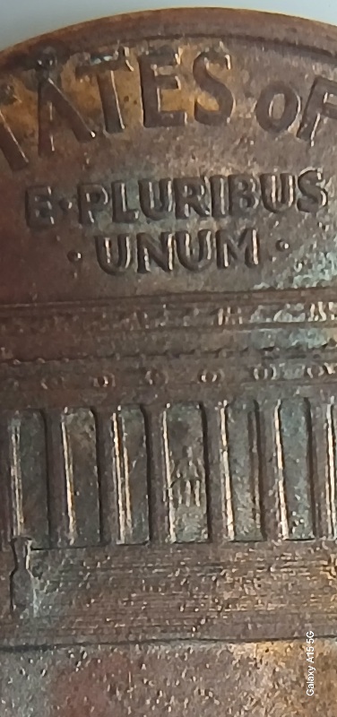 Lincoln-Cent-1989-D-With-Double-Color,-Long-Die-Crack.