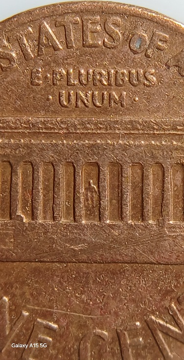 Lincoln-Cent-1972-Looks-Like-A-Messed-Up-Penny.