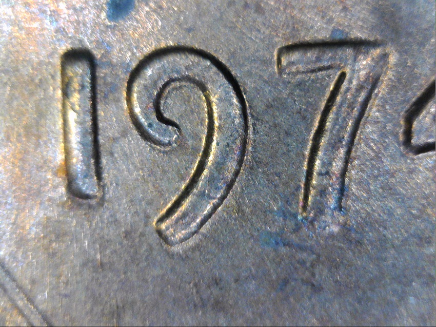 1974-P-LMC-OBV-Rim-Cud-And-Device-Spread