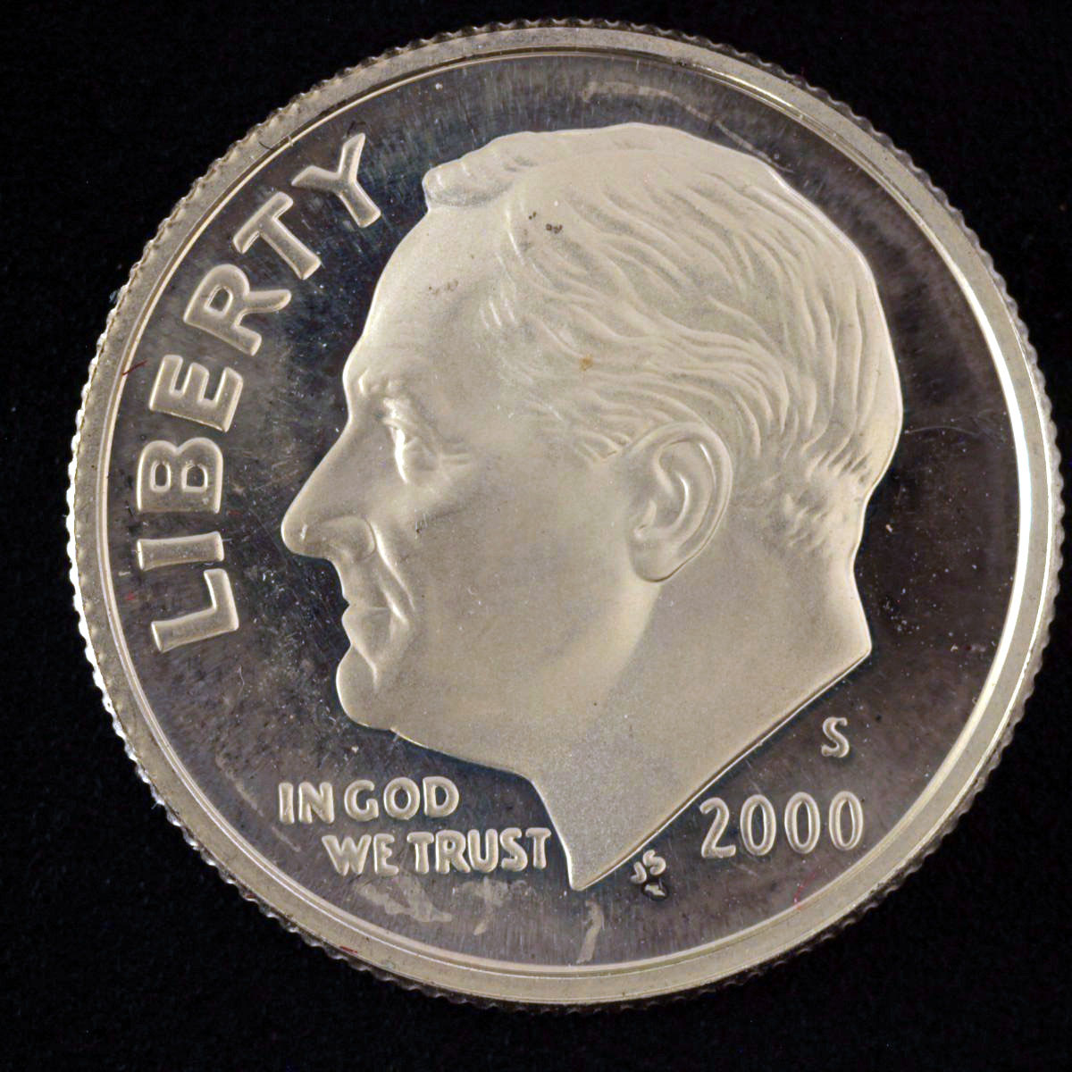 Glare-And-Brightness-Of-A-Coin
