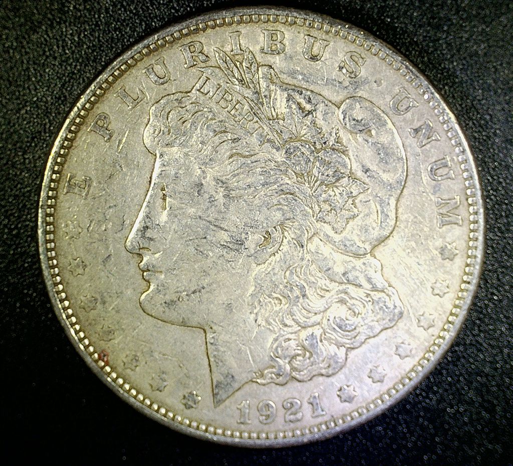 Reasons-To-Clean-A-Morgan-Silver-Dollar