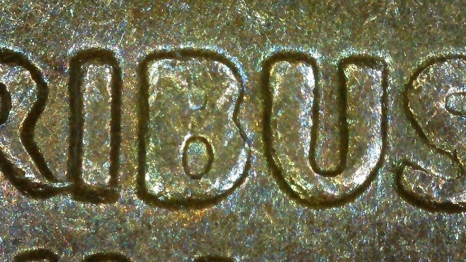 1972-D-LMC-Critter-Crawling-Up-Column,-Cud-Or-Chip?