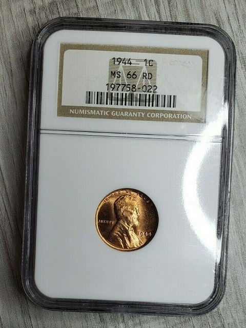 1857-Flying-Eagle-Doesn't-Look-Correct-For-Grade.-Fake-Coin/Holder?