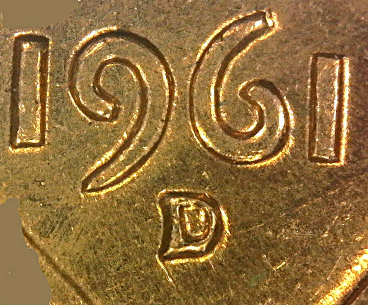 1961-D-Lincoln-Cent-With-Rotated-Interior-And-Possible-Trails?