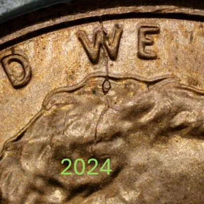 March-Penny-Bank-Box-CRH-Finds