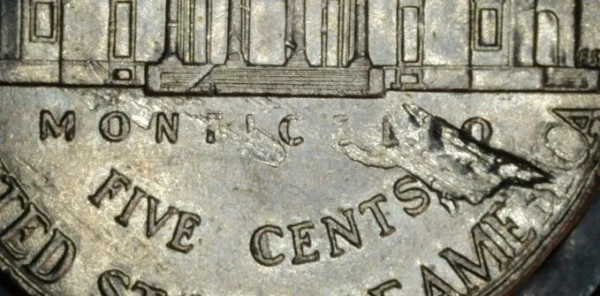 2015-P-Jefferson-Nickel-/-Extreme-Field-Restricted-Struck-Through-/-Grease-Error