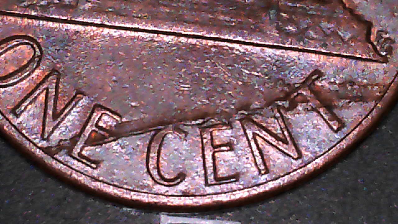 1982-No-Mint-Small-Date-2.5g-Zinc-Penny-With-Possible-Strike-Through