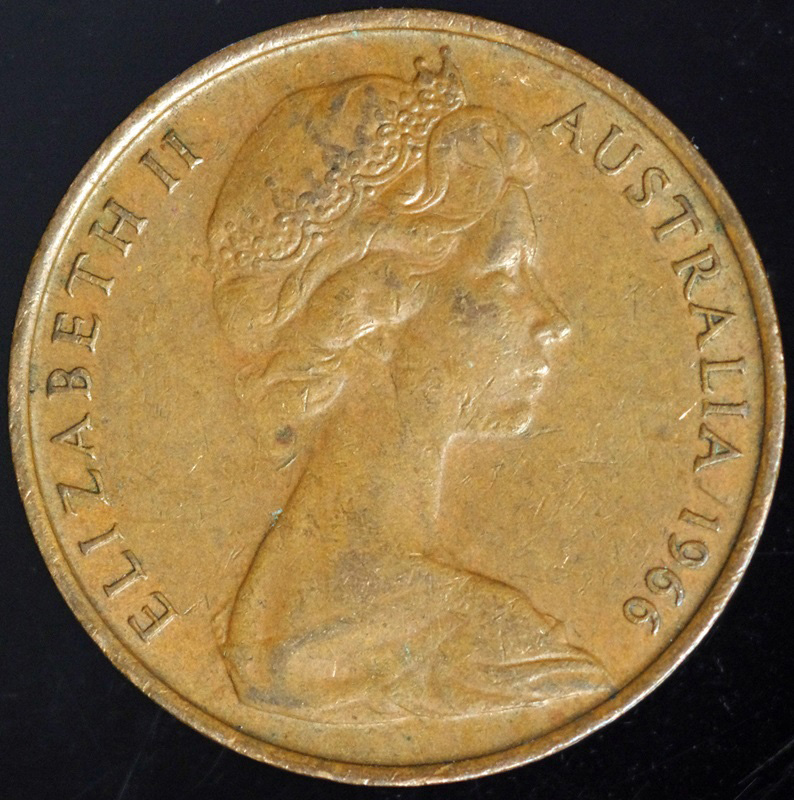 1966-Perth-2-Cent-With-Fat-Claws-And-Long-SD