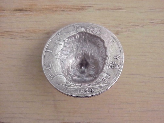 Repousse-Or-Pop-Out-Coins