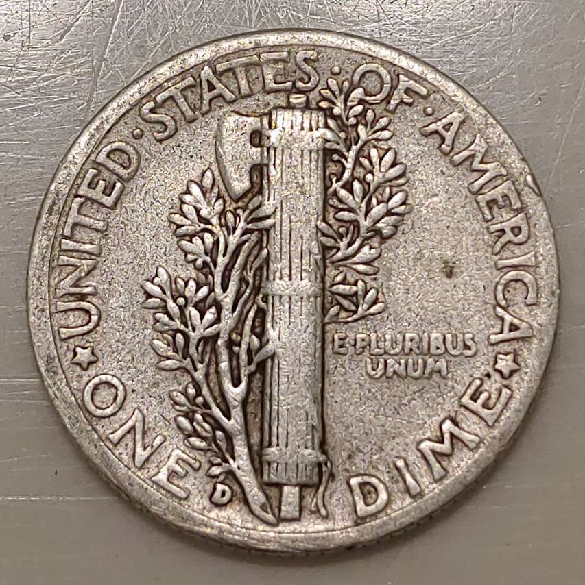 Coinstar-Finds!-Including-Bank-Counters-And-Other-Machines