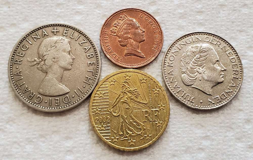 Coinstar-Finds!-Including-Bank-Counters-And-Other-Machines