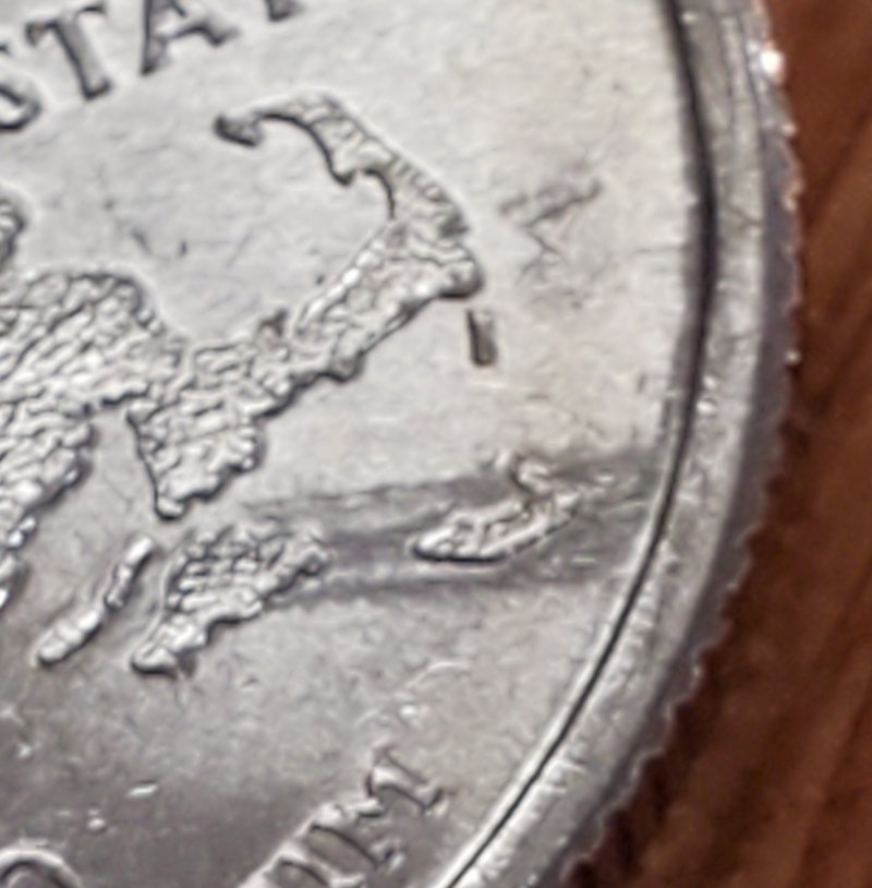2000-Unc.-Massachusetts-Quarter-Oddity,-Error-Or-What?