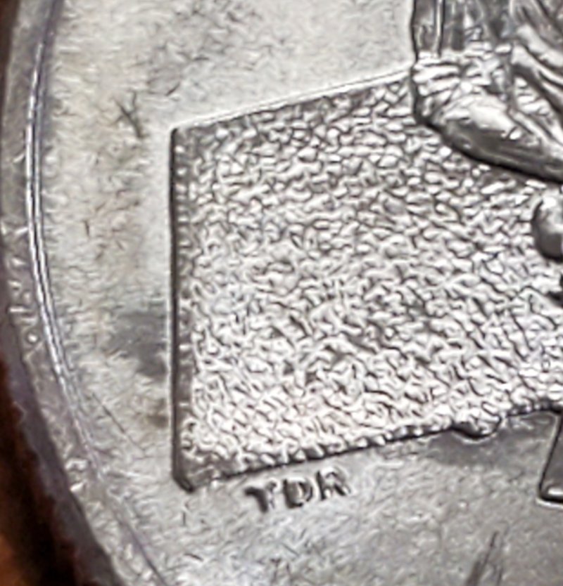 2000-Unc.-Massachusetts-Quarter-Oddity,-Error-Or-What?