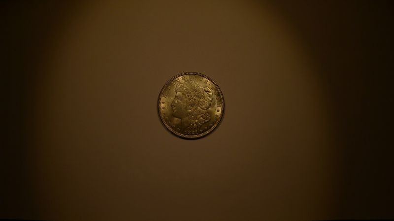 Imaging-Coins-With-The-Panasonic-Lx-5
