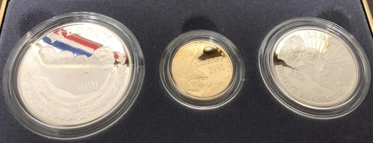 Need-Help-With-Mount-Rushmore-Anniversary-Coins-Set-1991