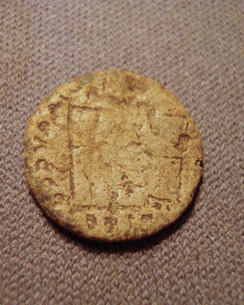 Roman-Coin-With-Reversed-Features