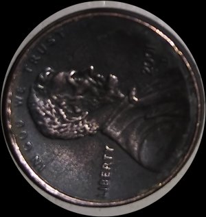 Please-Help-Is-This-An-Error?-2001-D-Cent
