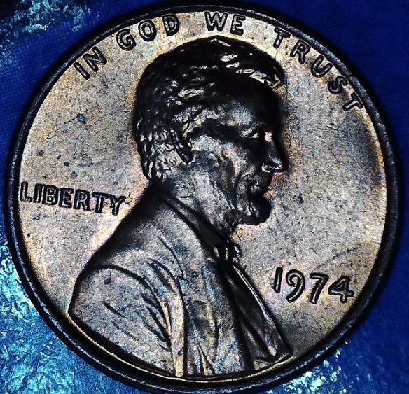 1974-Lincoln-Memorial-Penny-Obverse-We-Trust-Letters.