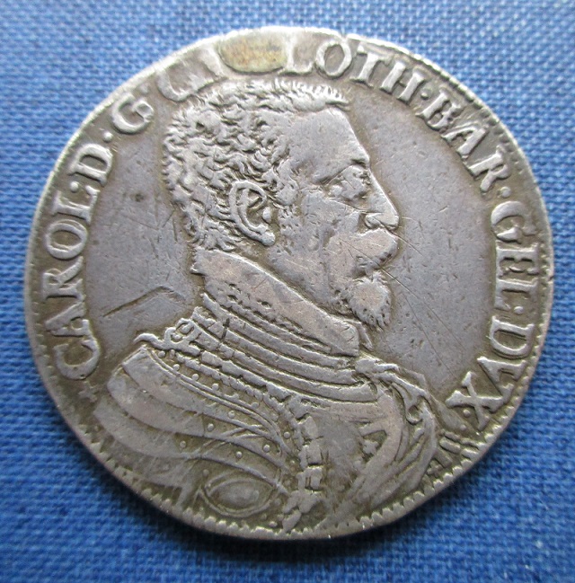 Post-Your-Coins-With-Coats-Of-Arms,-Shields,-Crests,-Crowns,--Etc.