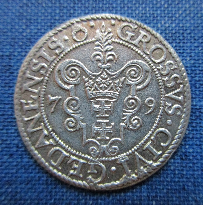 Post-Your-Coins-With-Coats-Of-Arms,-Shields,-Crests,-Crowns,--Etc.
