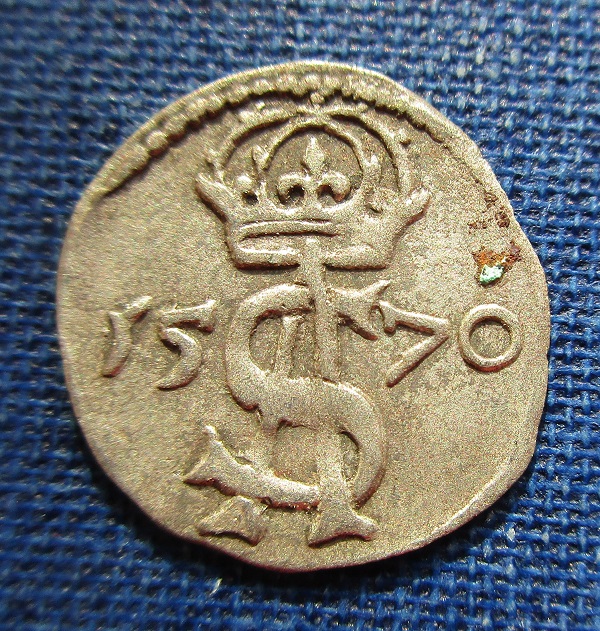 Walking-Back-From-1600-With-Dated-Coins