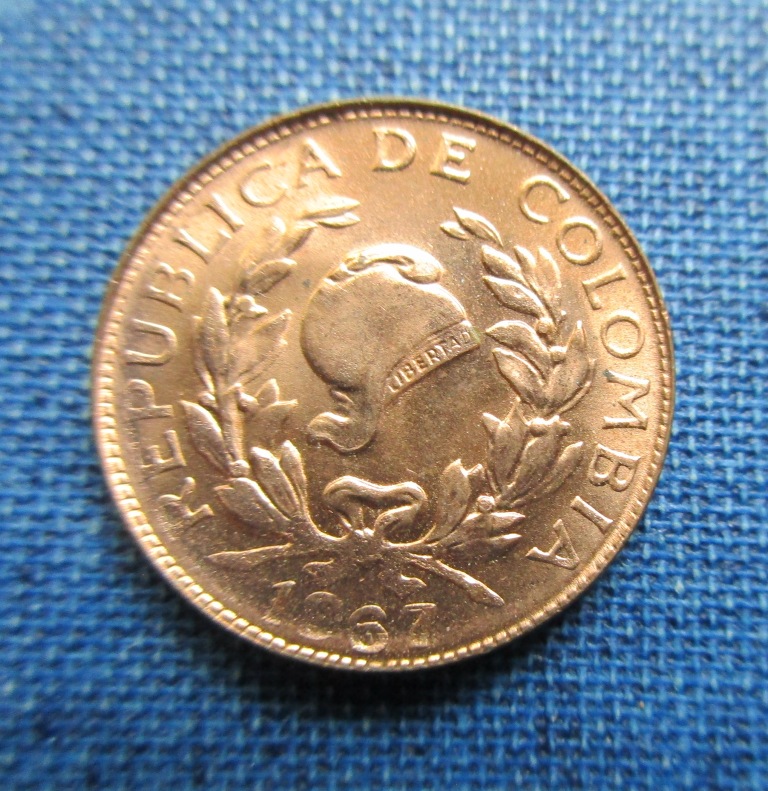1967-Columbia-1-Centavos-For-Grading-Please