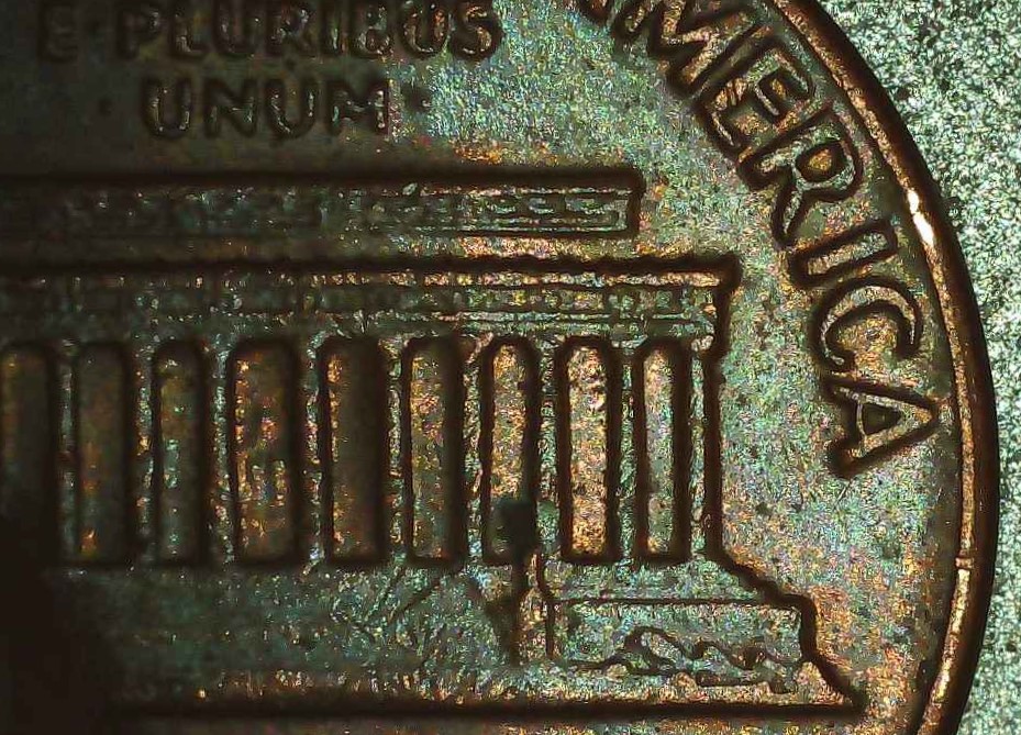 1969-D-Lincoln-Penny-With-A-Floating-Roof