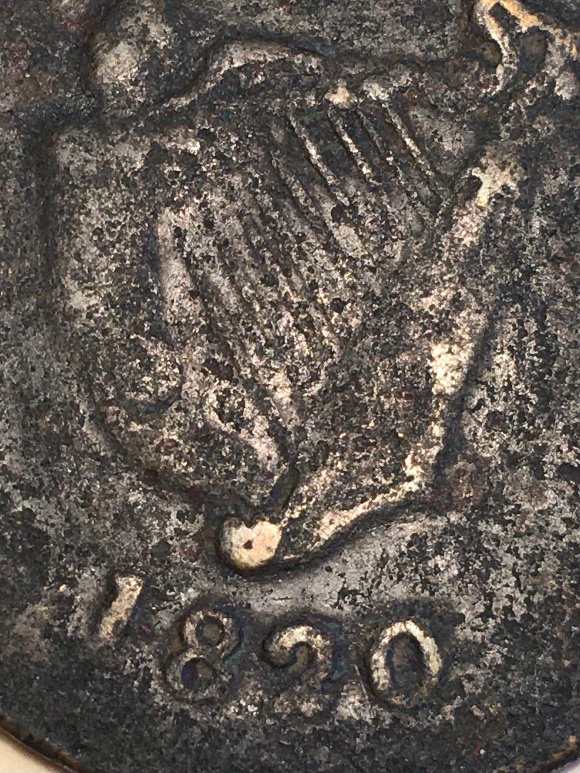 Help-Identifying-A-Harp-And-Bust-Token