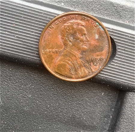 New-Here-&-Found-A-1969-S-Penny-In-My-Change....idk-If-It's-Worth-Anything?