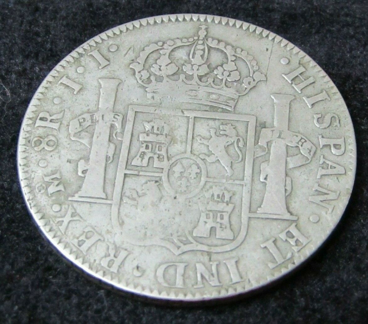 A-Fake-That-Is-Actually-Modern-1816-8-Reales