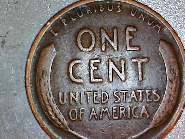 1918-Lincoln-Wheat-With-What-Looks-Like-A-Wide-Rim-That-Has-Been-Polished?