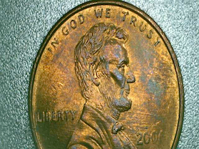 2000-P-Lincoln-Cent-With-Strange-L-I-In-Liberty