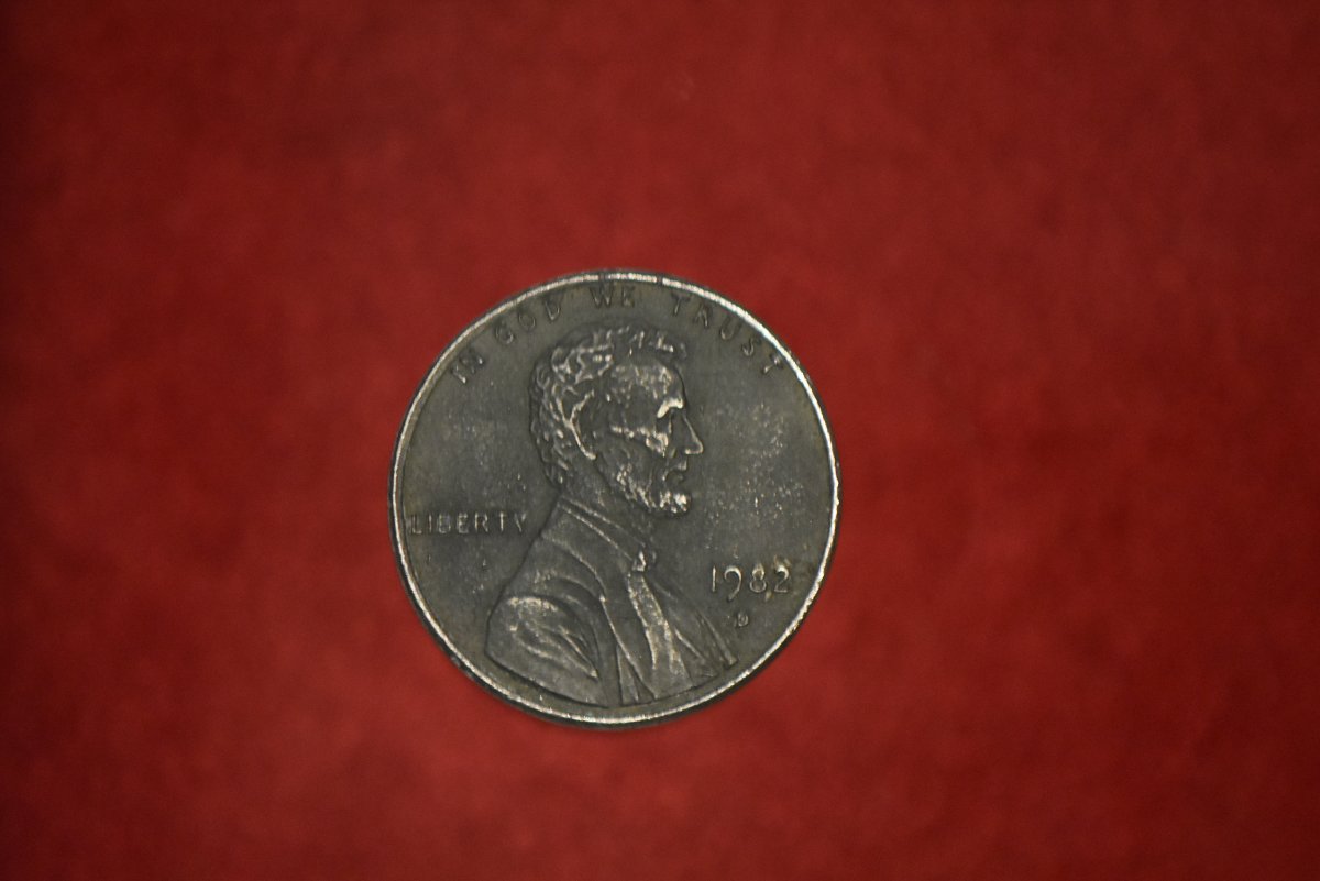 Is-This-Oversized-1982-D-Lincoln-Cent-A-Pattern?-A-Counterfeit?-Or-What?