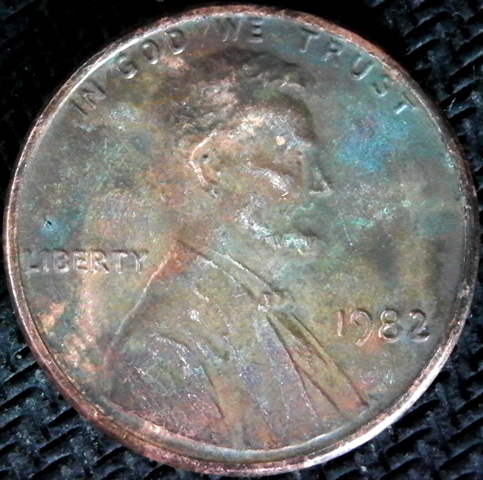 Post-A-Coin-Or-Medal-With-A-Die-Crack!