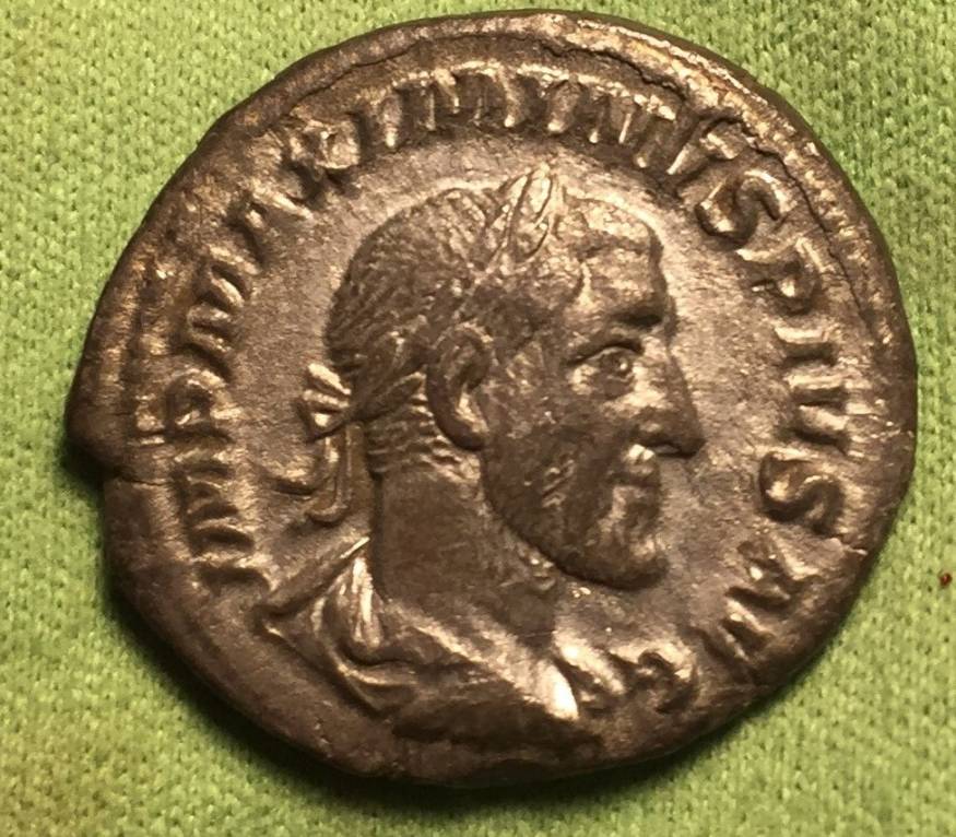 Maximinus-Thrax-Denarius,-Late-Style-Portrait
