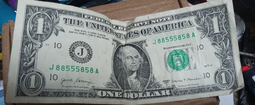 Is-There-Anything-Special-On-1-Dollar-Bills?
