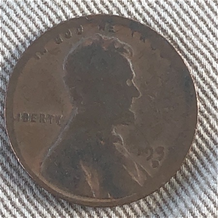 1952-Or-1957-D-Is-This-An-Error-Cool-Shadow-Eyes?