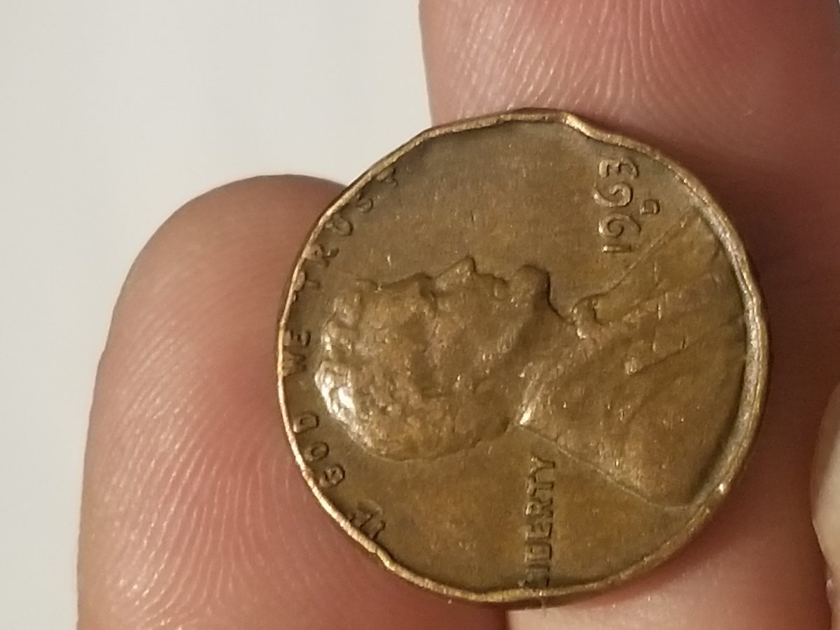 1998-Quarter-Vending-Machine-Damage-Or-Error