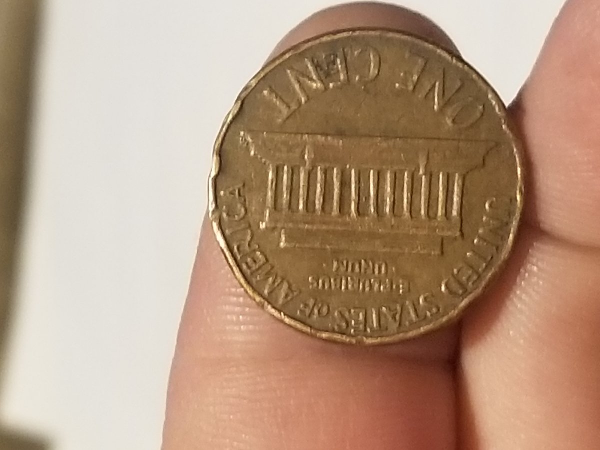 1998-Quarter-Vending-Machine-Damage-Or-Error