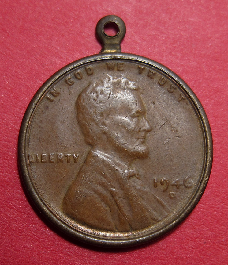 1946-D-Lincoln-Wheat-Cent-Damage---In-Bezel-W/-Loop