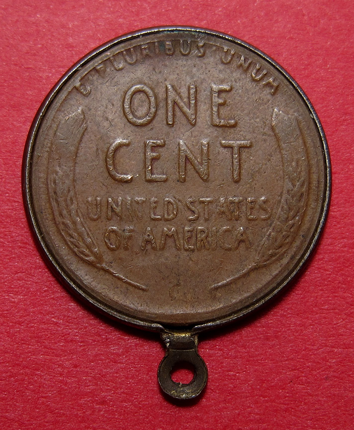 1946-D-Lincoln-Wheat-Cent-Damage---In-Bezel-W/-Loop