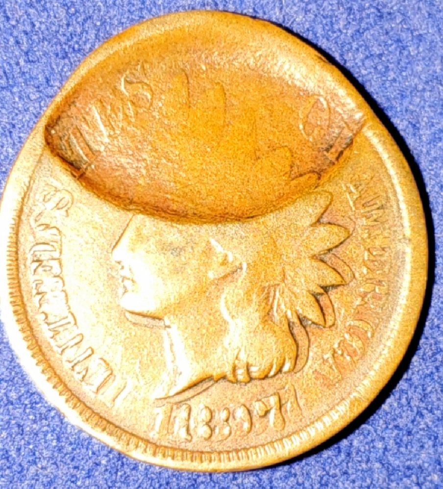 Indian-Head-Penny-Small-Cents-Error?