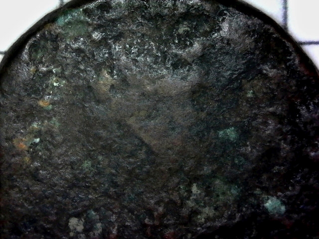 Does-Anyone-Recognize-The-Portrait-On-This-Worn-Out,-Overexposed-Roman-Coin