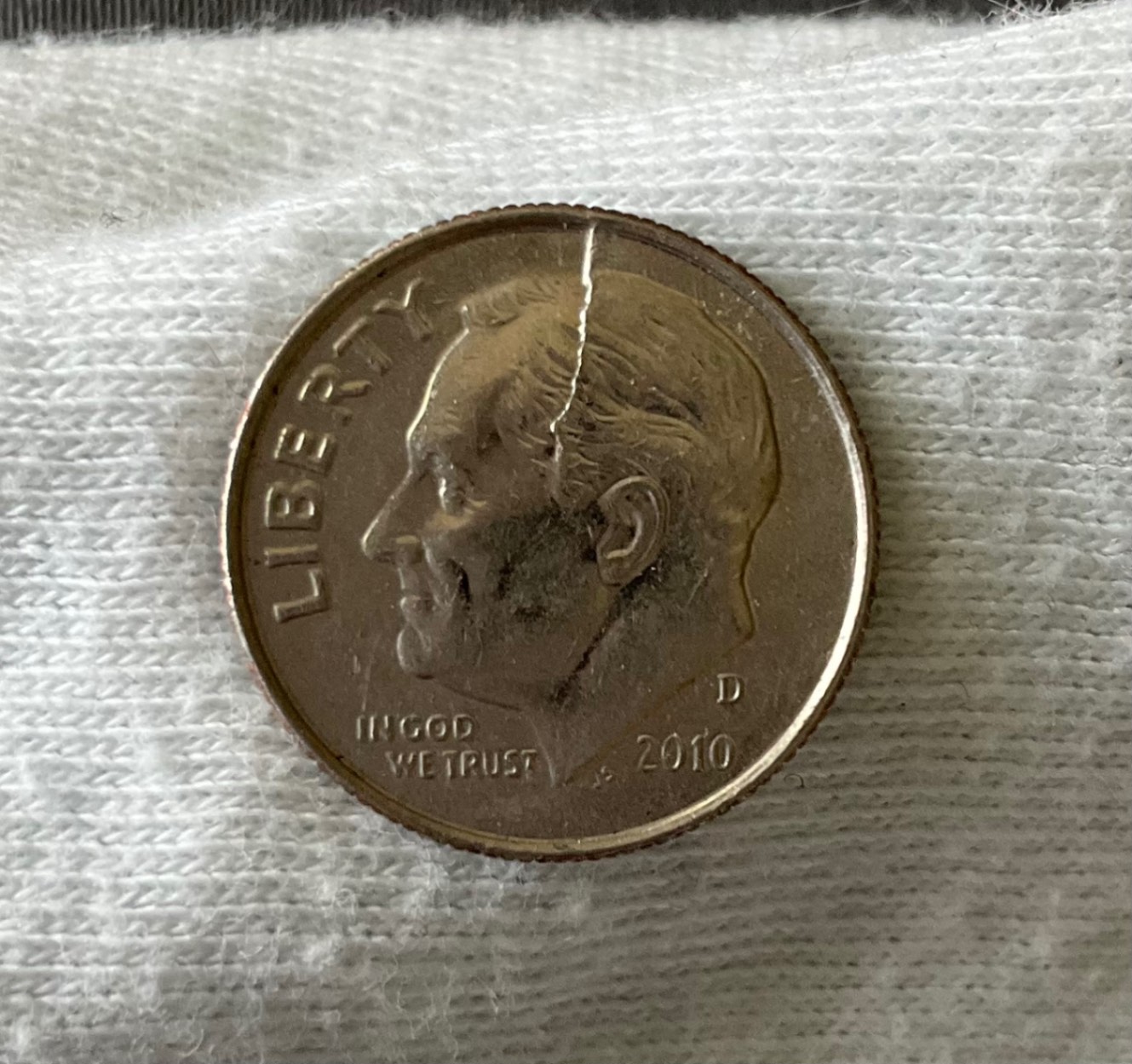 2010-D-Roosevelt-Dime-Huge-Fracture-Obverse-Only