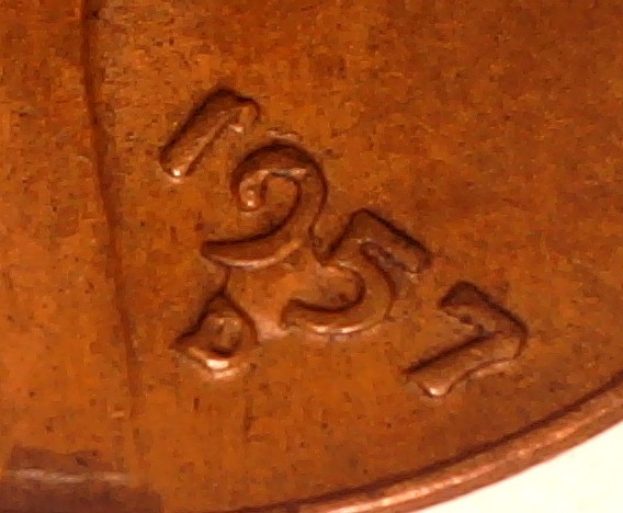1957-D-Lincoln-With-A-Retained--Large-Die-Break-On-The-Head-And-Date