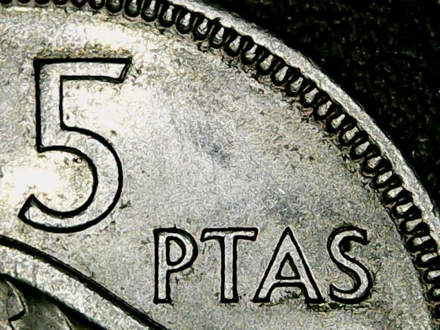 1975-5-Ptas-DDO-DDR-Proof-Coin-Star-Number-75