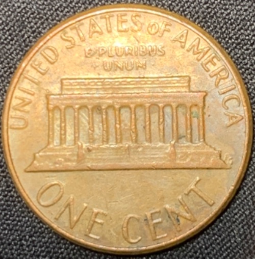 1982-?-LMC-Definitely-A-Small-Date-&-It-Weighs-3.10g,-Please-Take-A-Look!