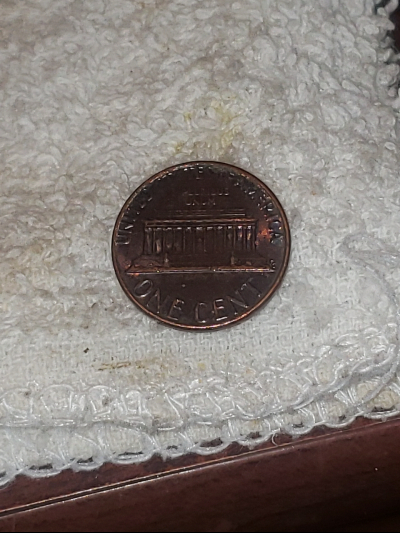 1983-Off-Center-Strike-DDO-DDR-Penny-With-Toning?-I-Have-No-Clue.-Please-Help-Guys.-Thanks